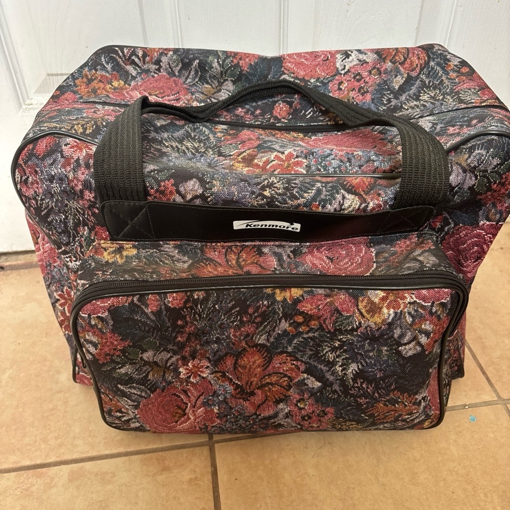 Vintage Kenmore Sewing Machine Carrying Case,  Travel Carry Tote Bag Tapestry